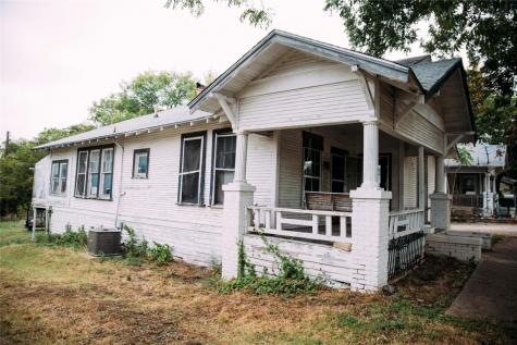 2011 Market Avenue Fort Worth TX 76164