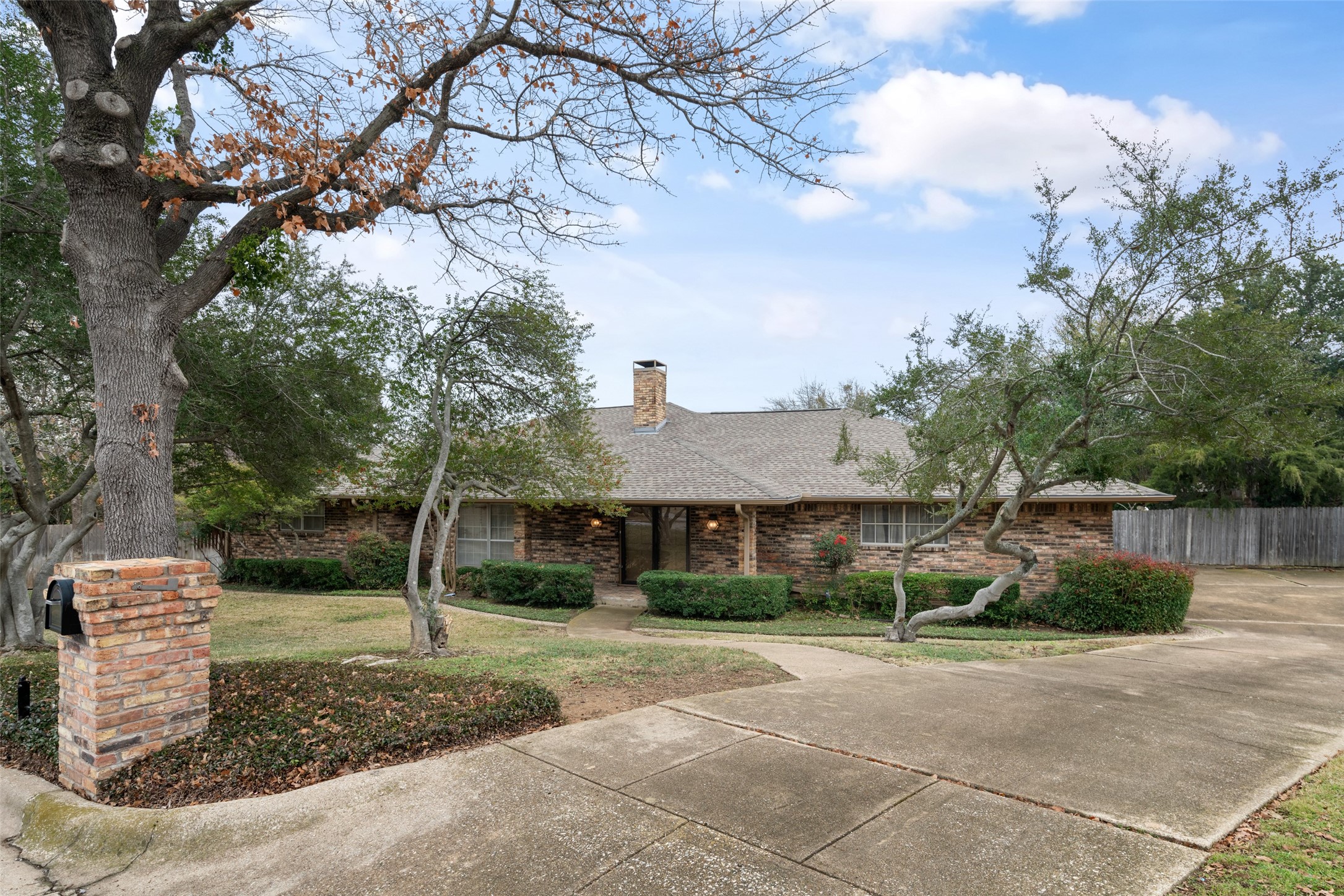 1801 Longbranch Court Arlington TX 76012