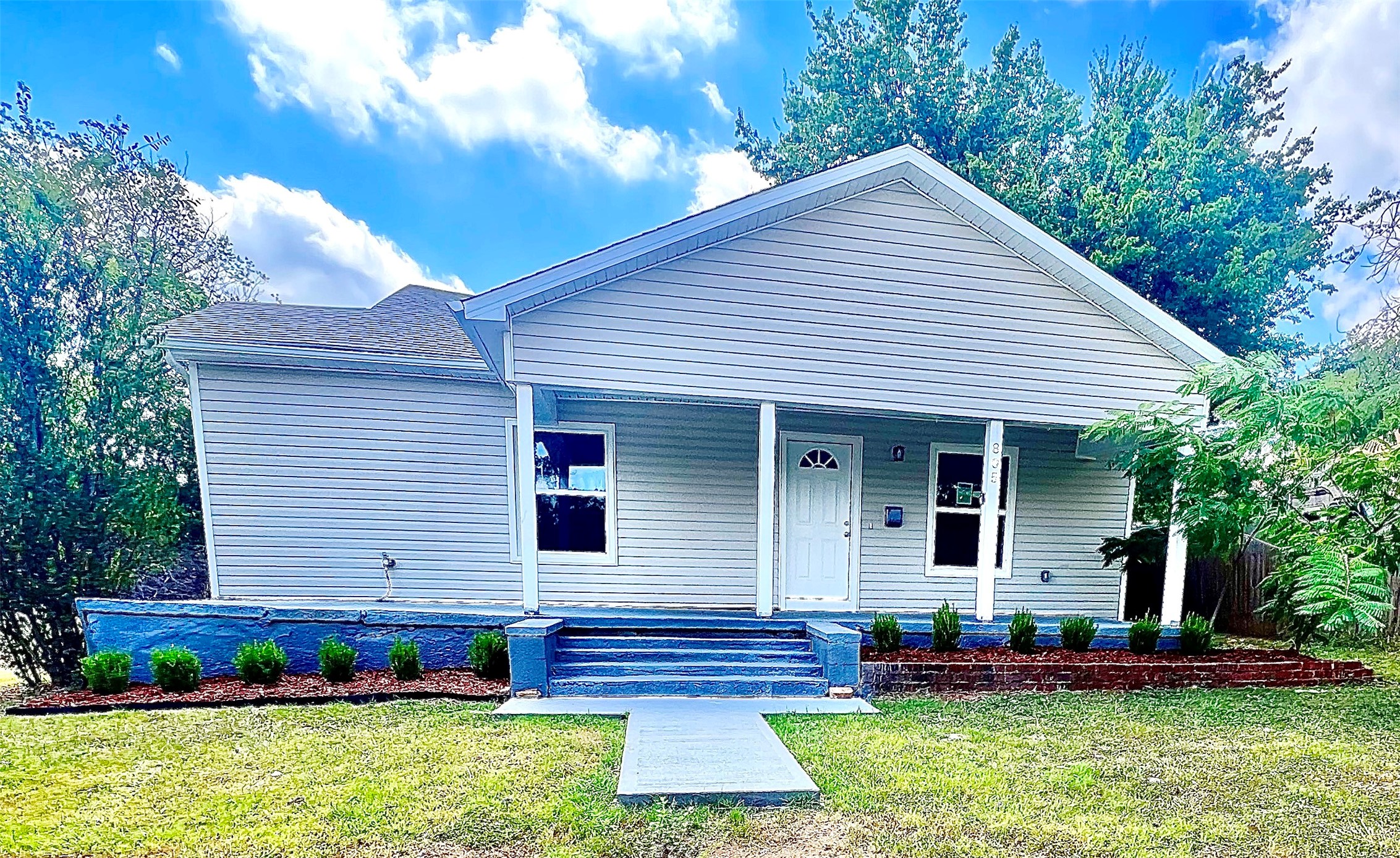 805 W 12th Street Cisco TX 76437