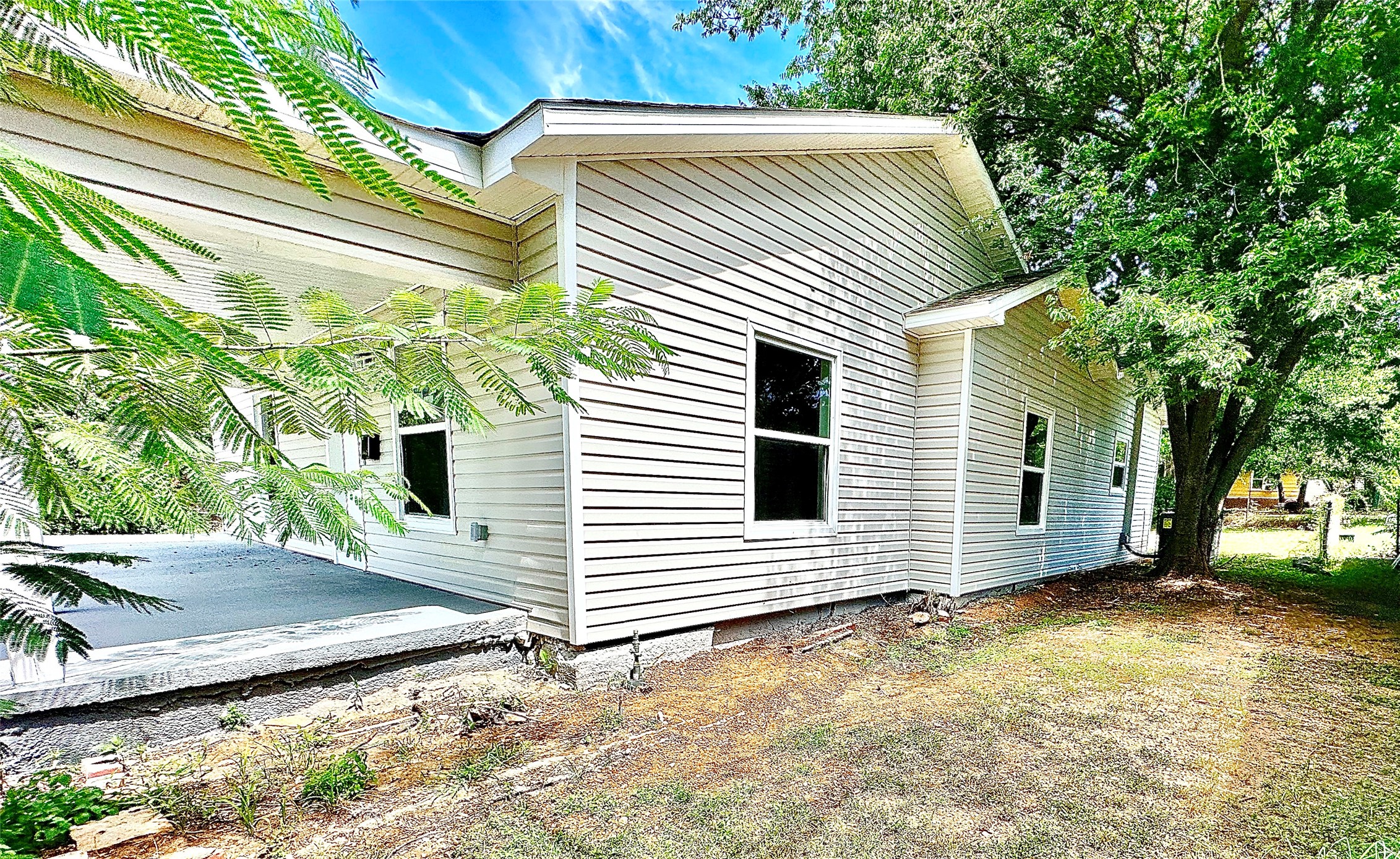 805 W 12th Street Cisco TX 76437
