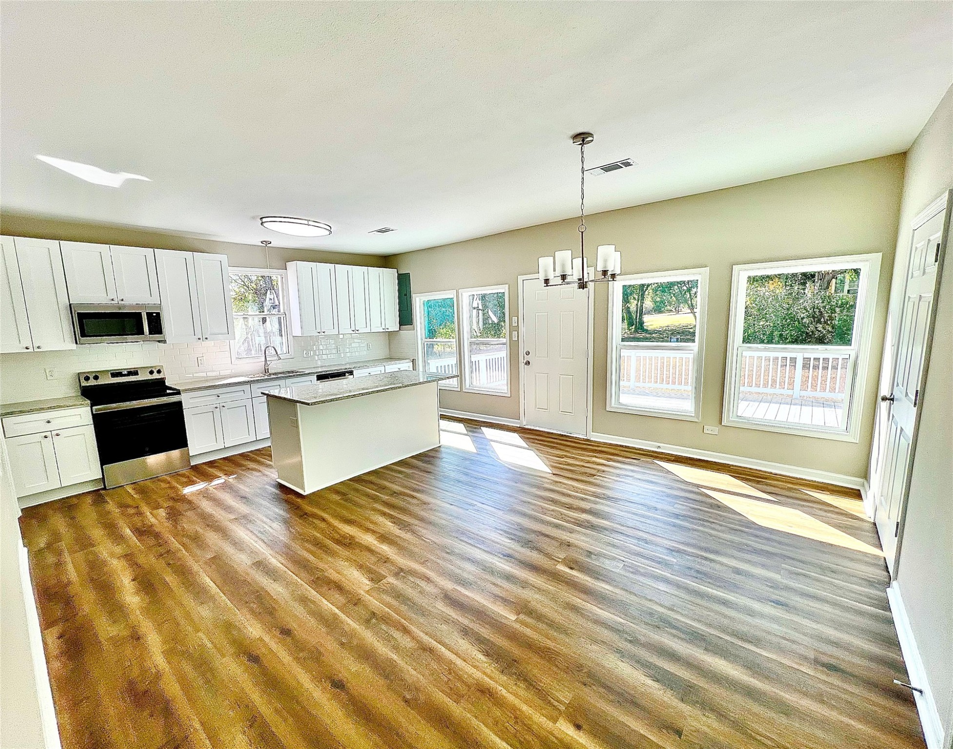 805 W 12th Street Cisco TX 76437