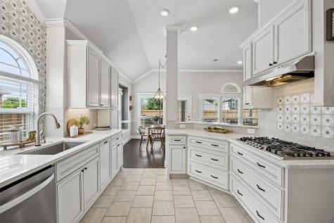 1312 Baynes Drive Mckinney TX 75071
