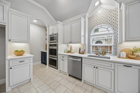 1312 Baynes Drive Mckinney TX 75071