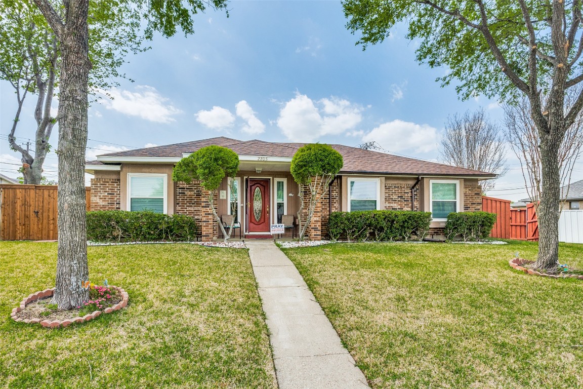 2205 Kimberly Drive Garland TX 75040