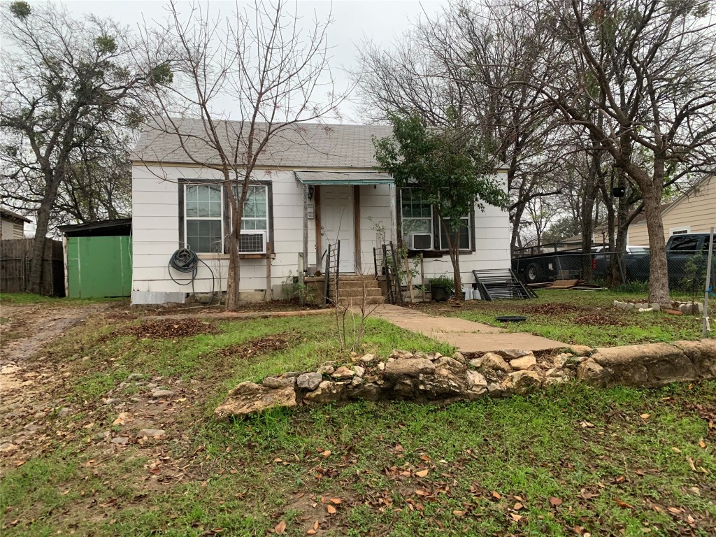 3024 N Crump Street Fort Worth TX 76106