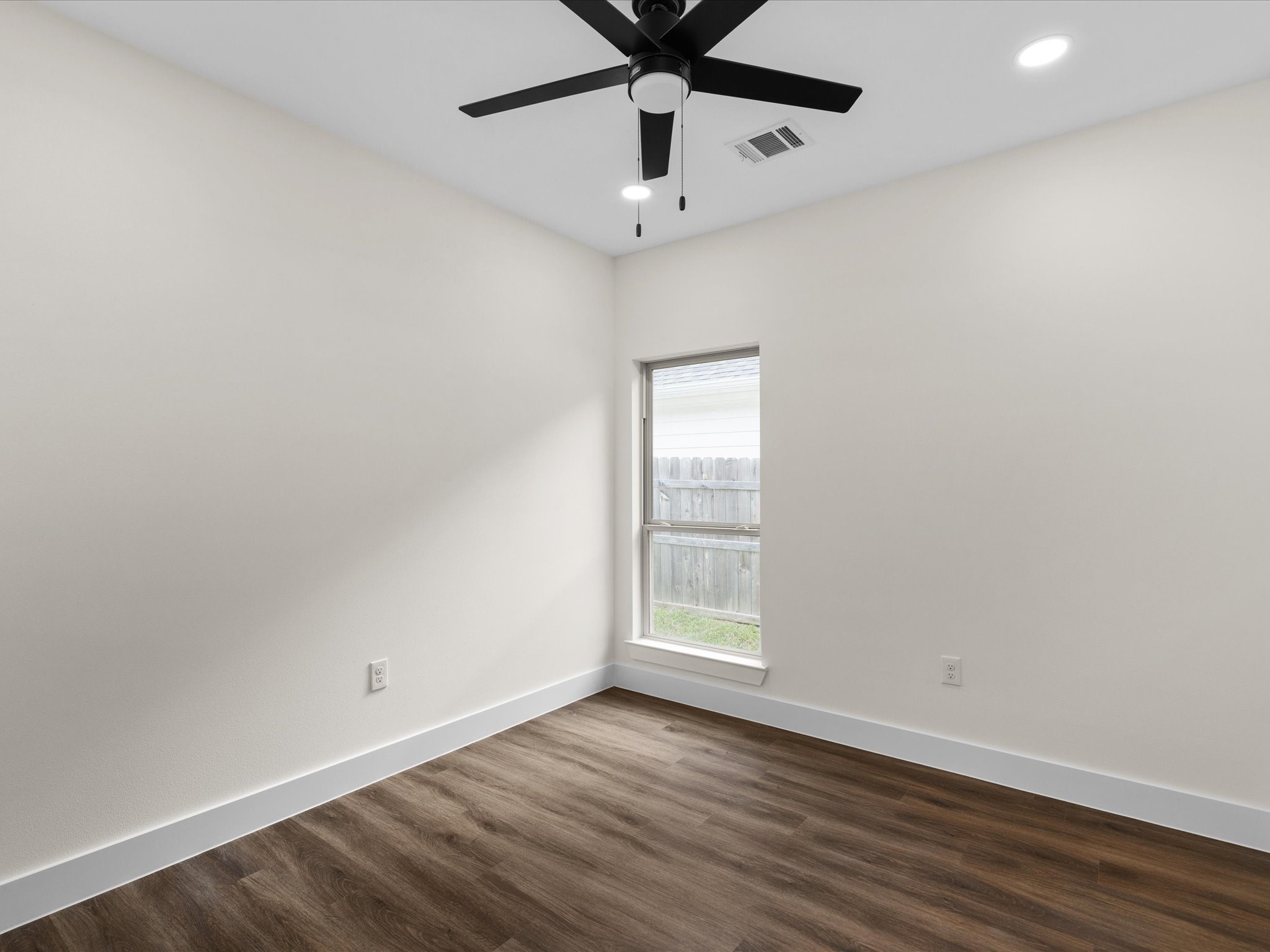 5212 Crowley Street Sansom Park TX 76114