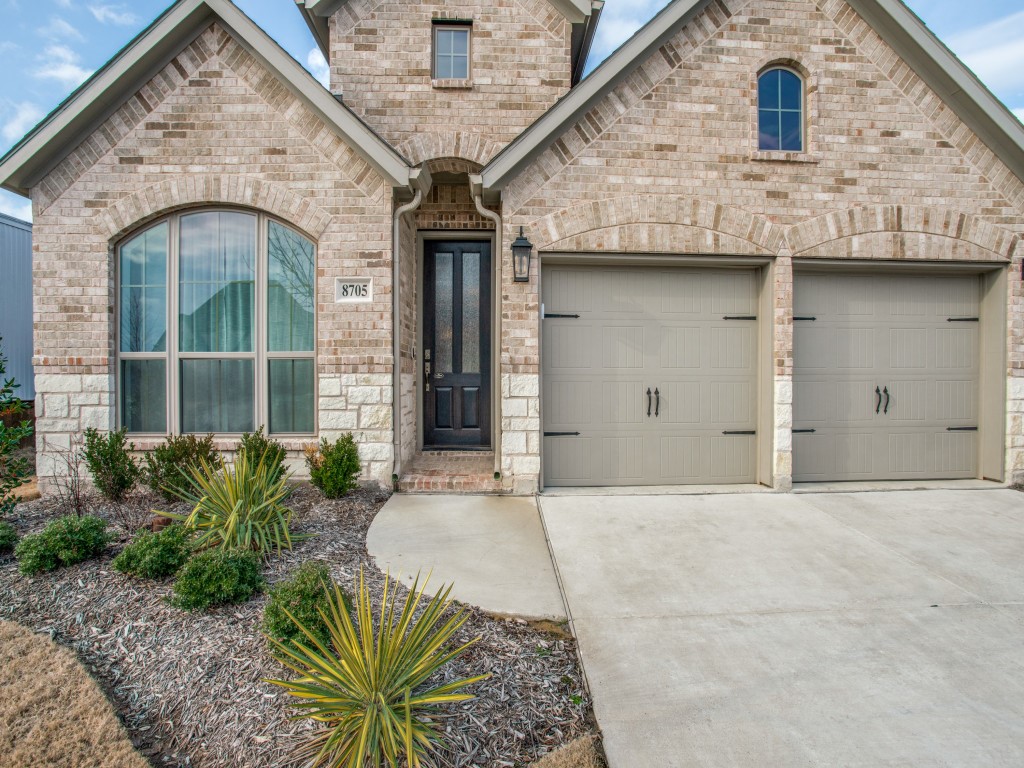 8705 Navidad Falls Drive Mckinney TX 75071