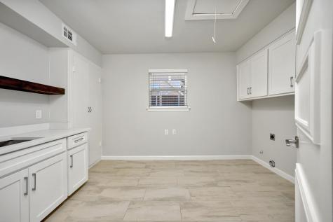 4566 Thunder Road Dallas TX 75244