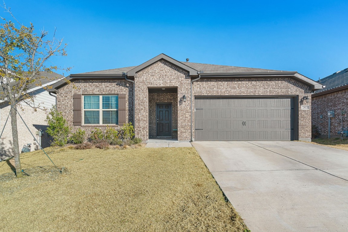 2302 Ravensway Road Crandall TX 75114