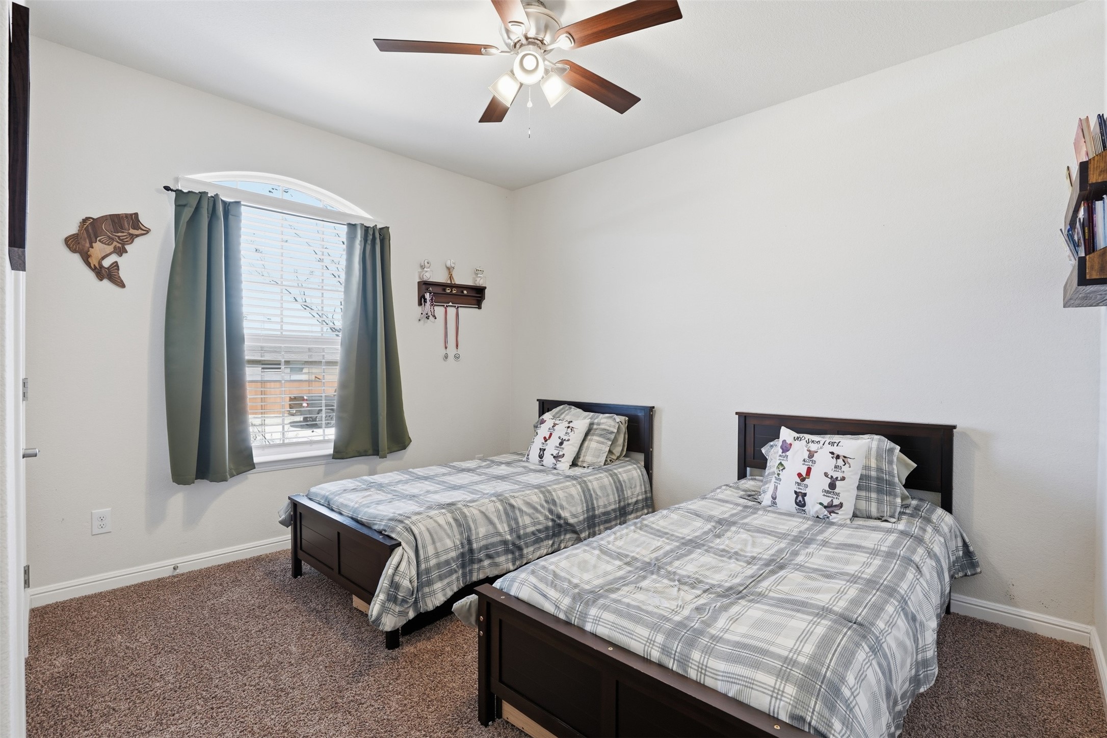 1502 Livermore Lane Cleburne TX 76033