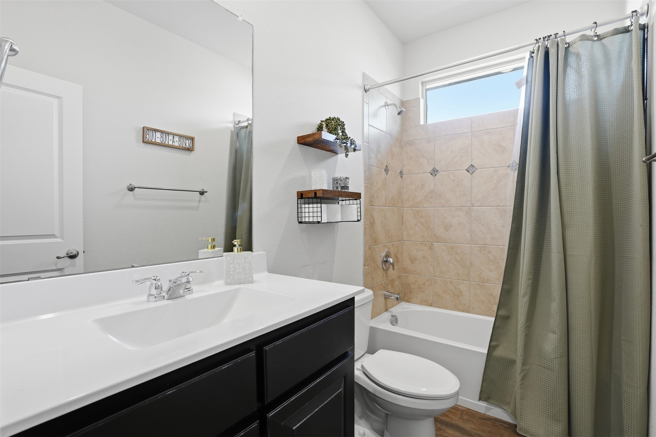 1502 Livermore Lane Cleburne TX 76033