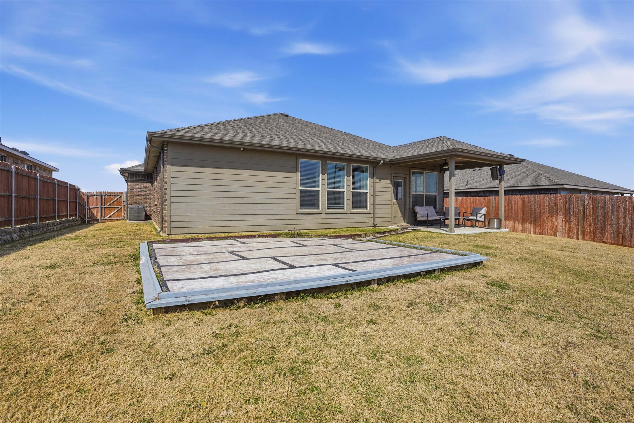 1502 Livermore Lane Cleburne TX 76033
