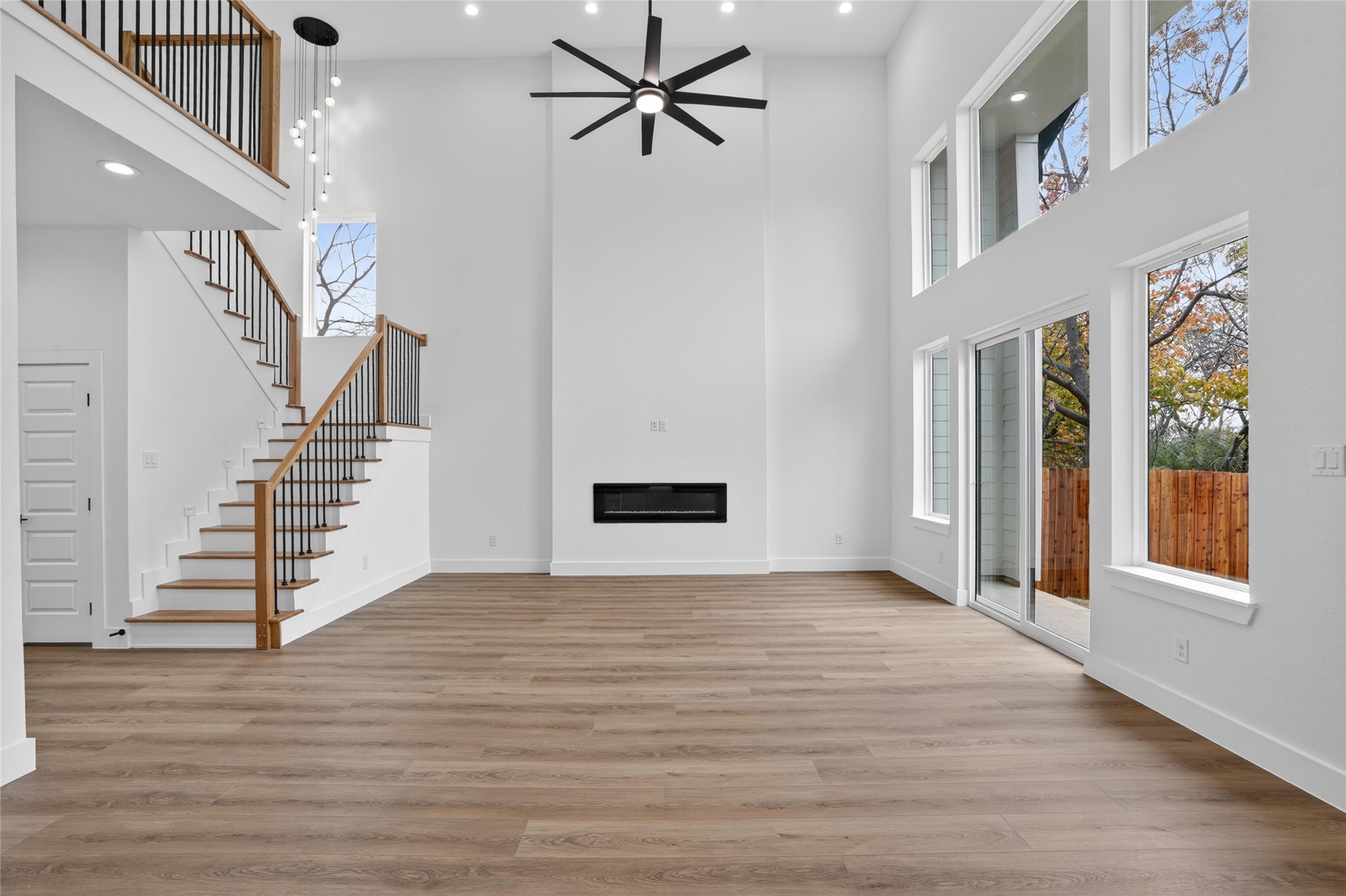 2007 N Montclair Avenue Dallas TX 75208