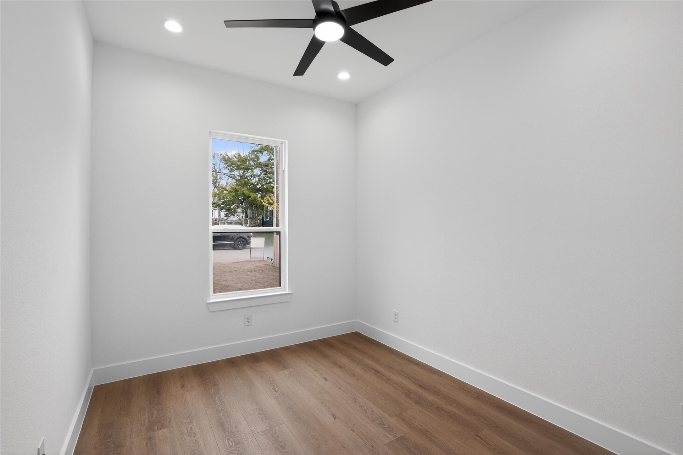 2007 N Montclair Avenue Dallas TX 75208