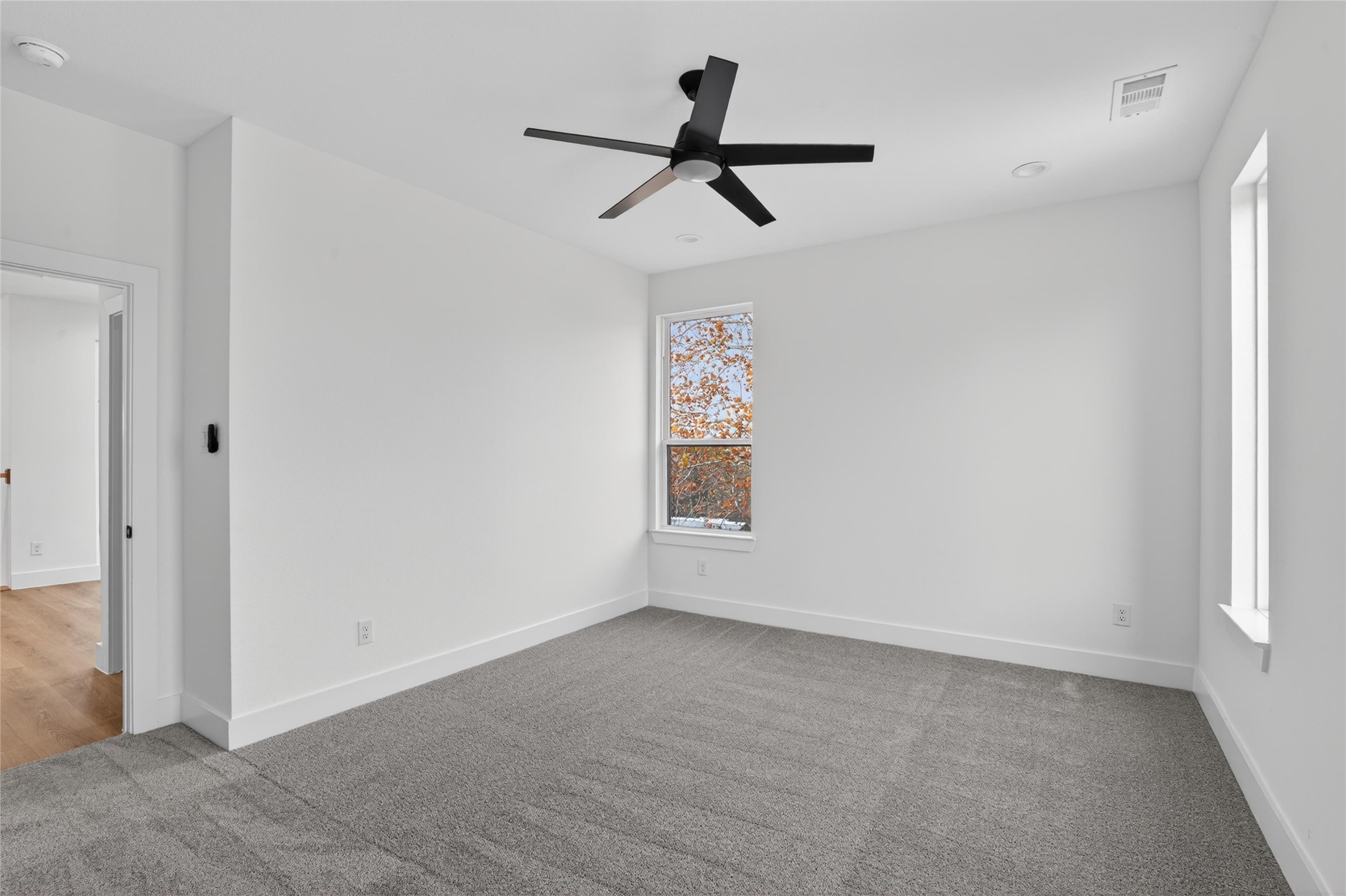 2007 N Montclair Avenue Dallas TX 75208