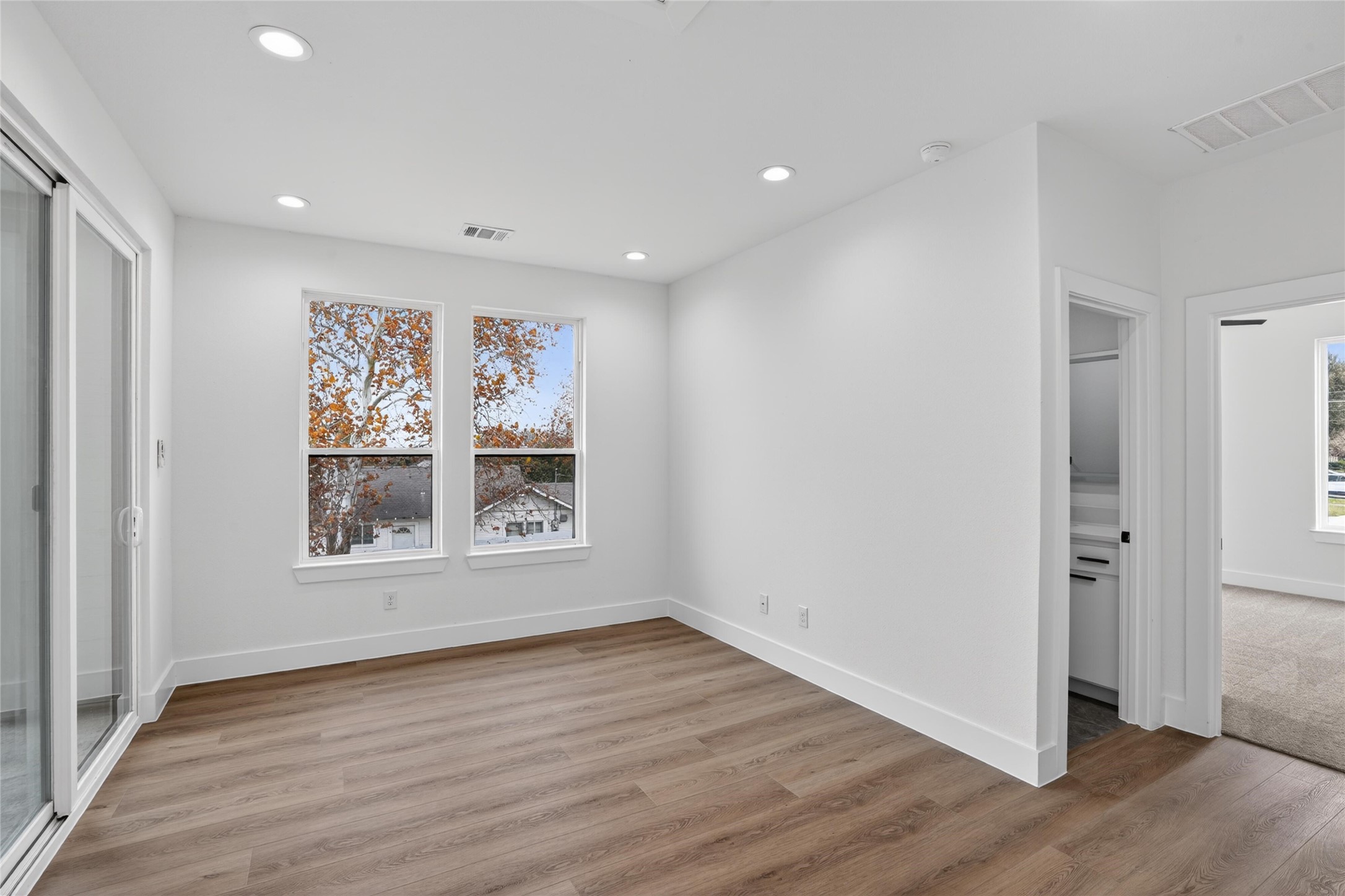 2007 N Montclair Avenue Dallas TX 75208