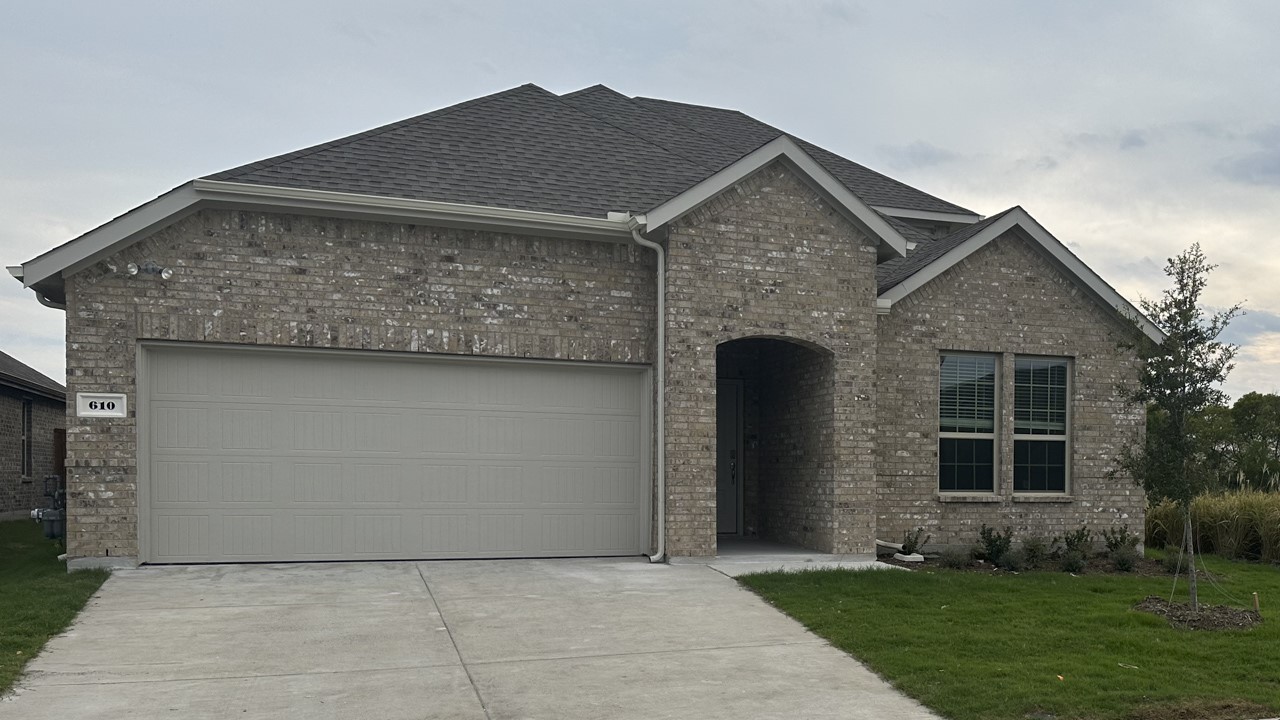 610 Jamestown Lane Fate TX 75189