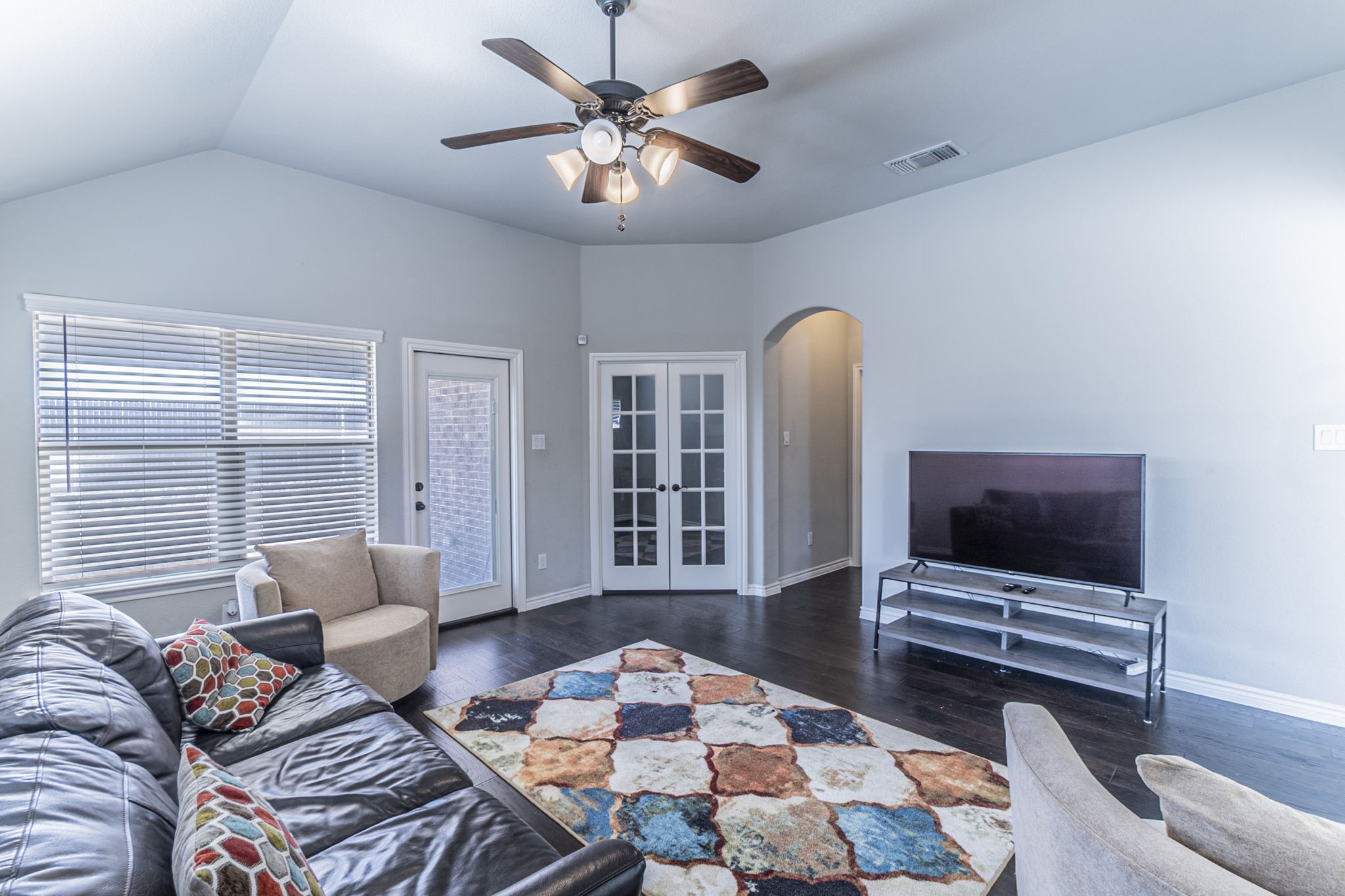 1901 Maplewood Drive Glenn Heights TX 75154