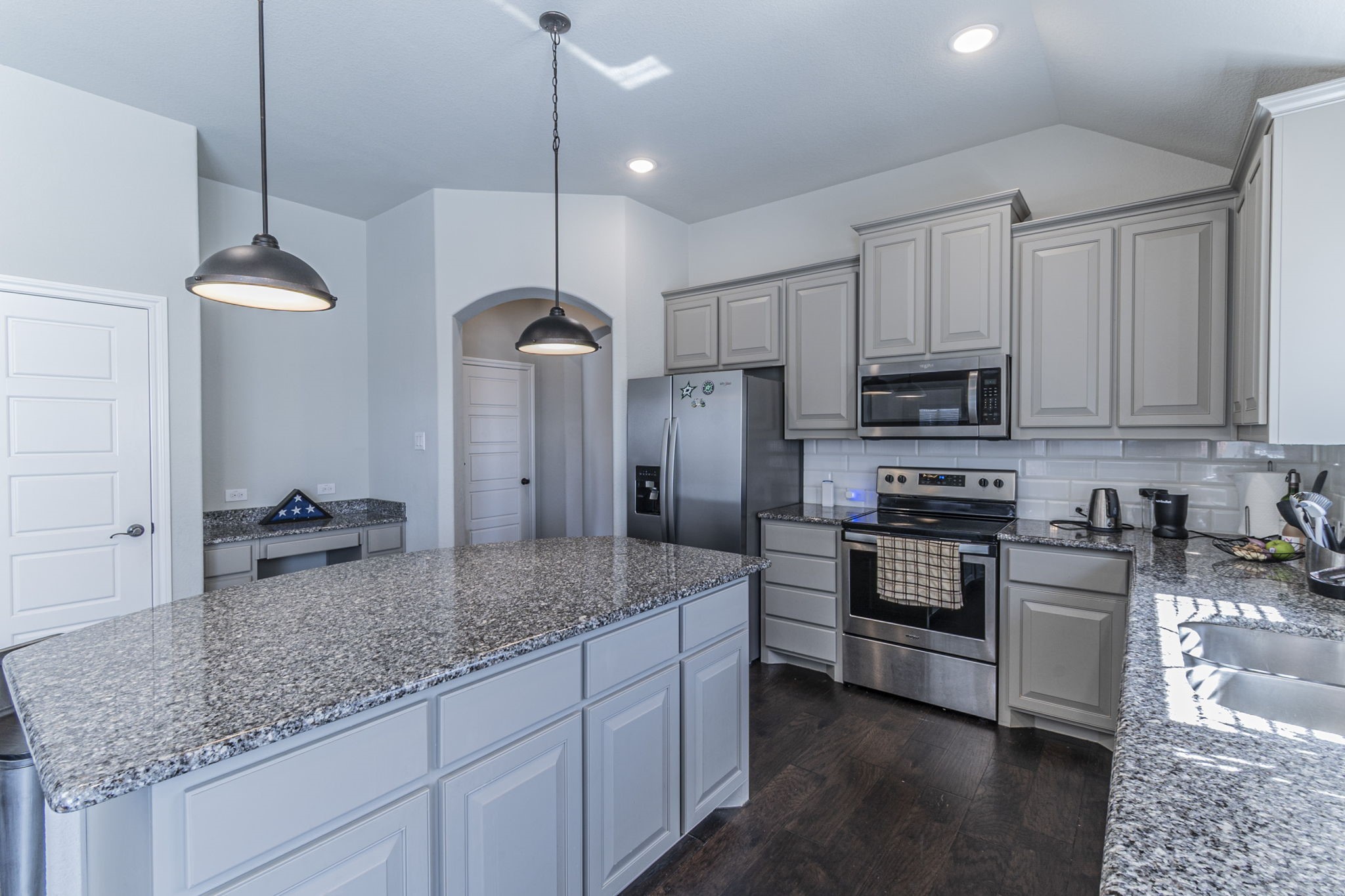 1901 Maplewood Drive Glenn Heights TX 75154
