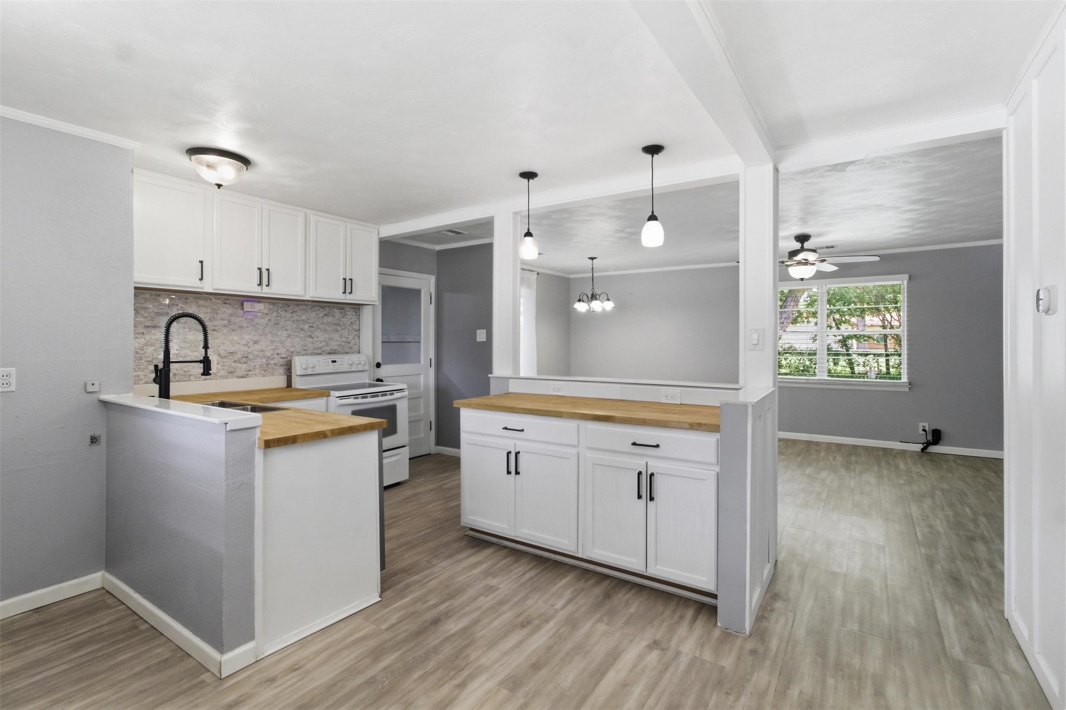 3408 Hanover Lane Irving TX 75062
