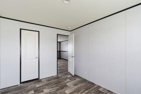 303 Mesa Ridge Decatur TX 76234