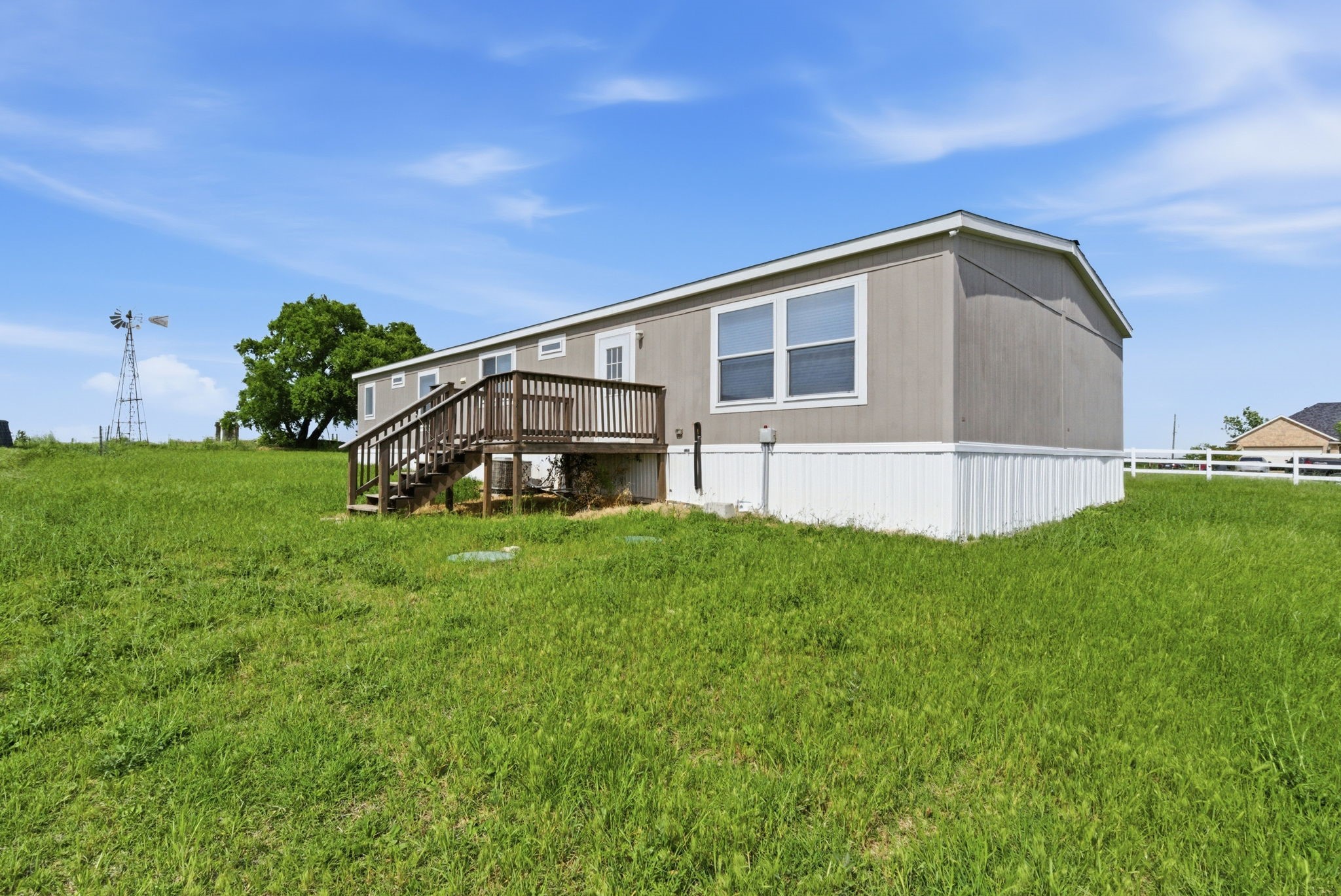 303 Mesa Ridge Decatur TX 76234