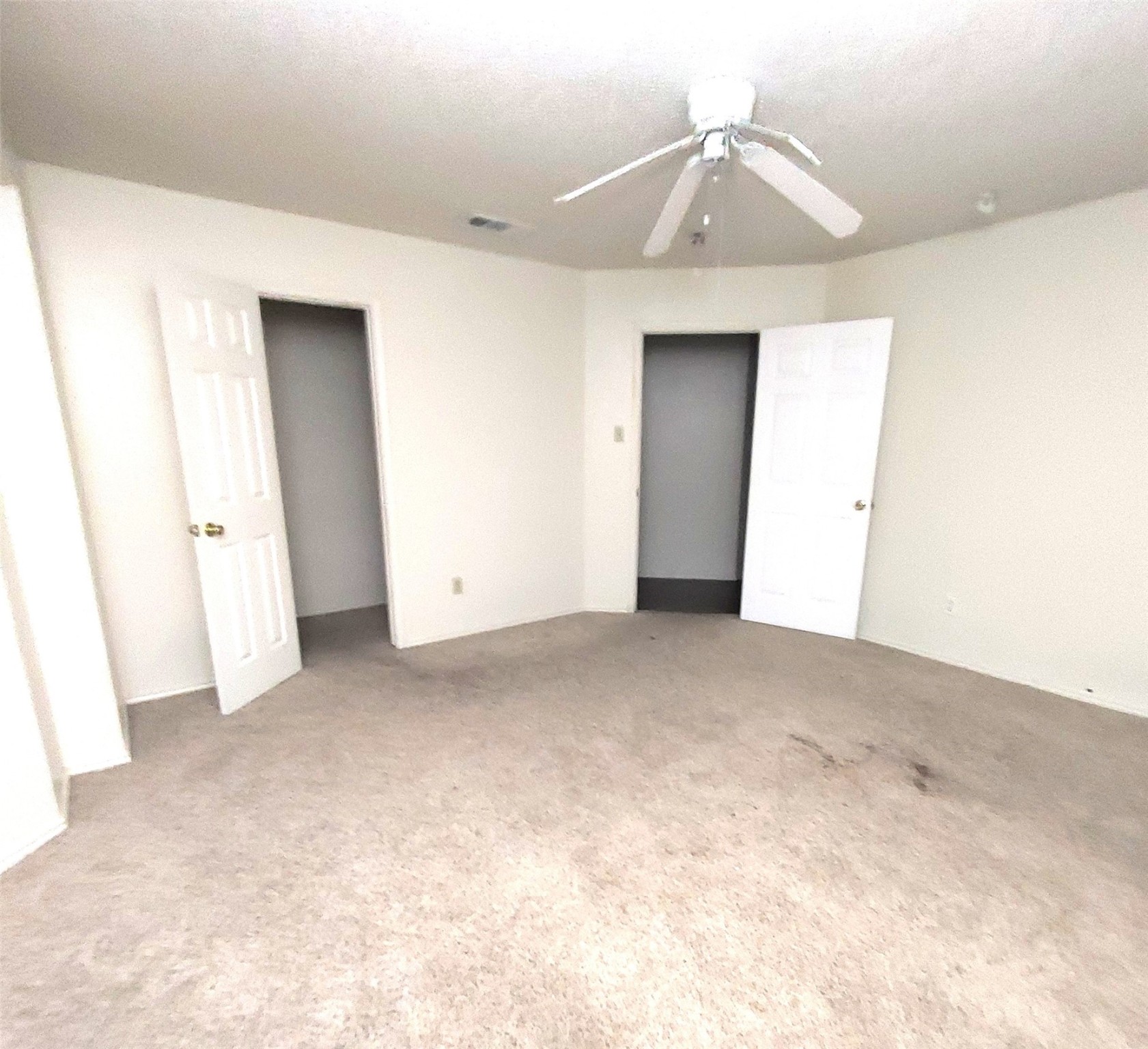 2107 Meadowview Drive Corinth TX 76210