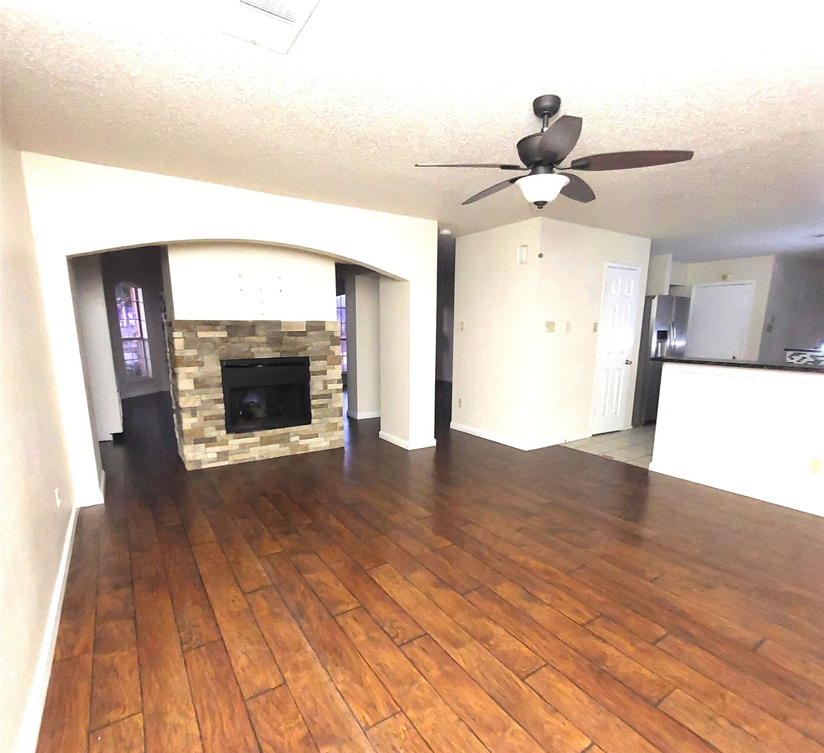 2107 Meadowview Drive Corinth TX 76210