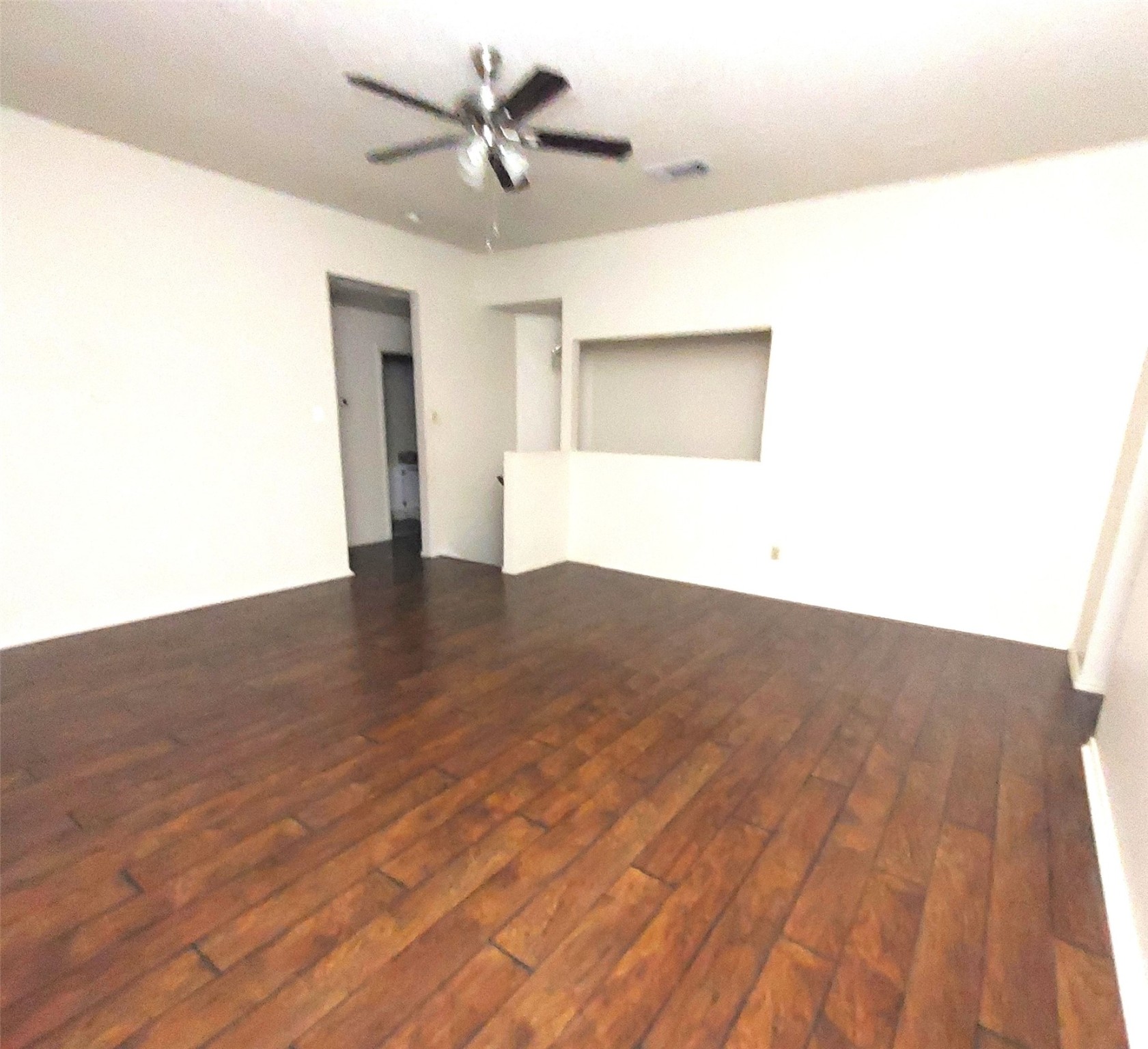 2107 Meadowview Drive Corinth TX 76210
