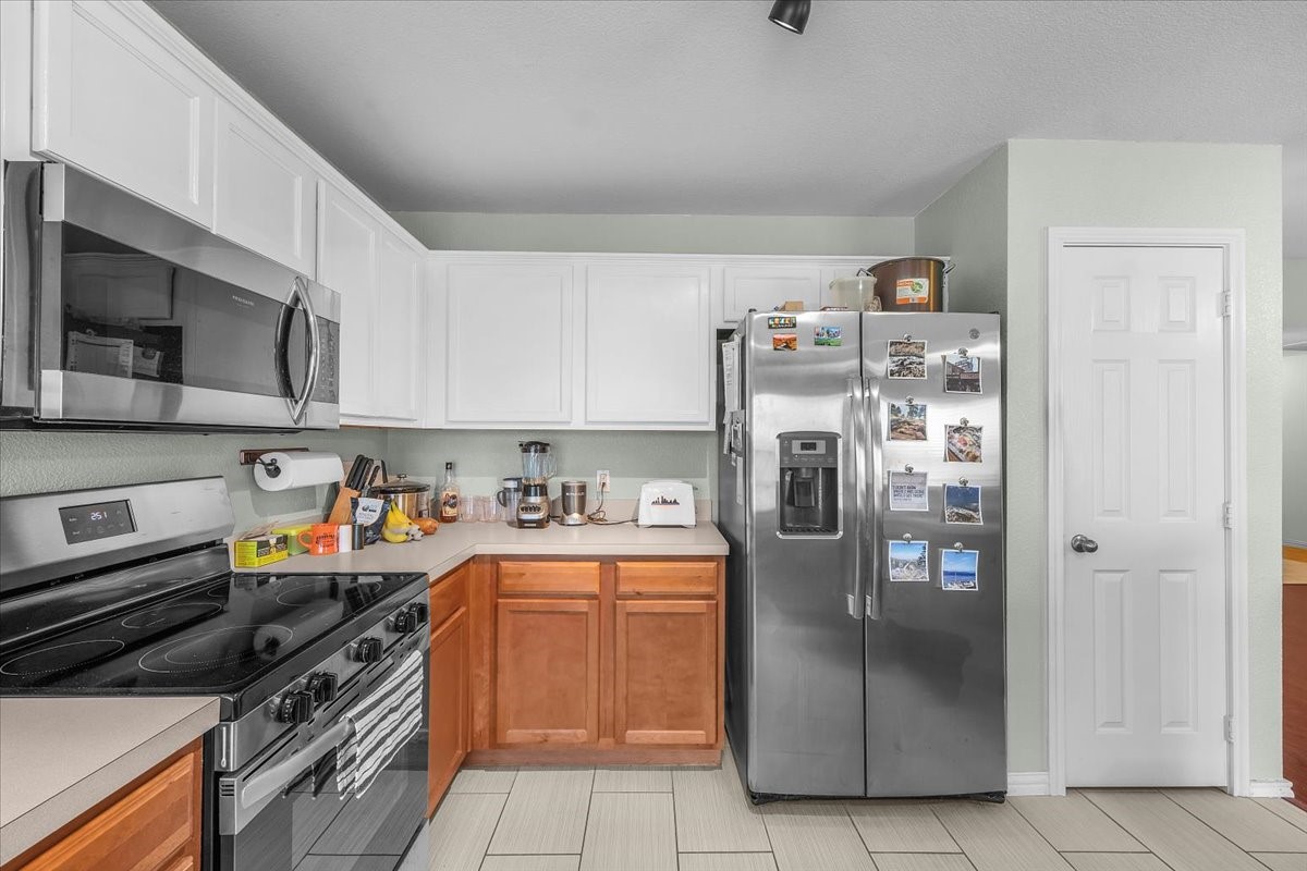 6926 Meadow Bend Drive Arlington TX 76002