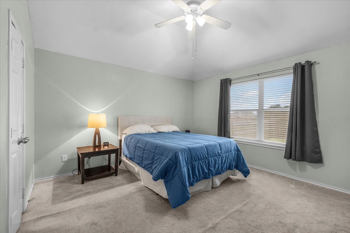 6926 Meadow Bend Drive Arlington TX 76002
