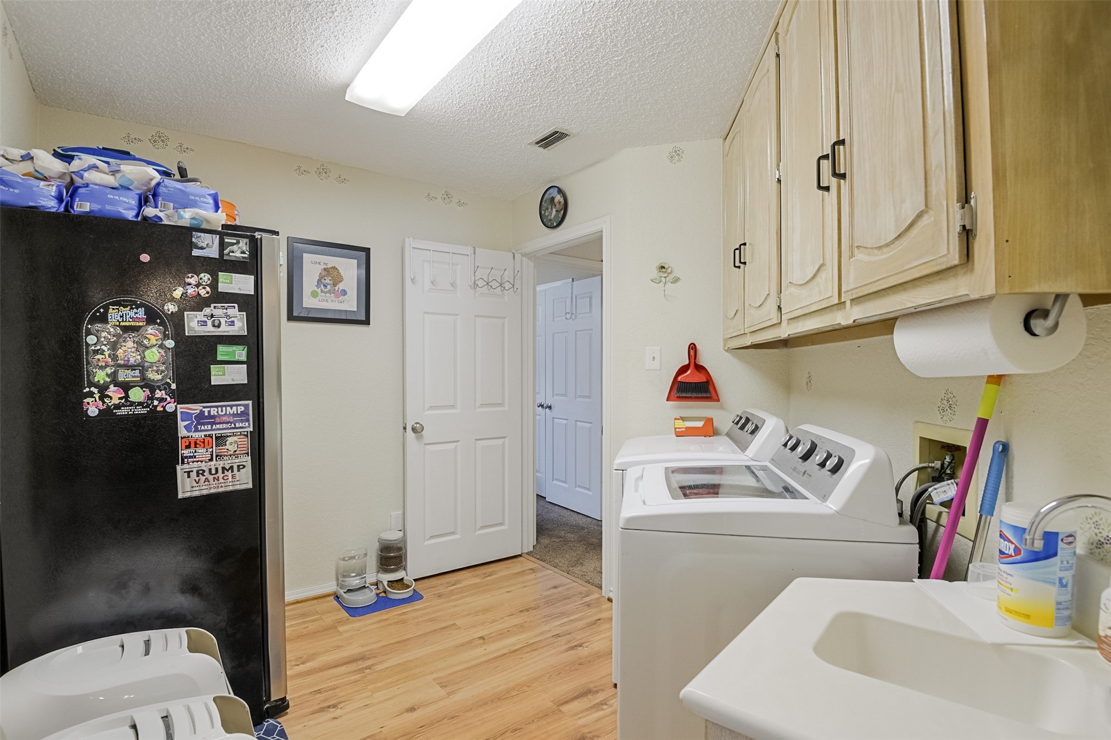 813 Shady Creek Drive Kennedale TX 76060
