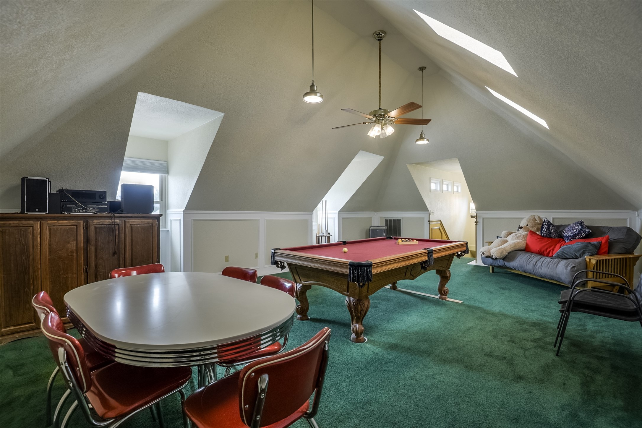 813 Shady Creek Drive Kennedale TX 76060