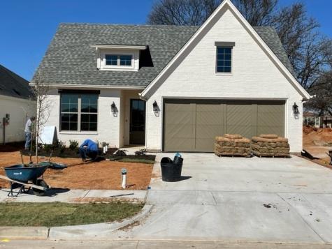 1350 Highland Park Circle Granbury TX 76048