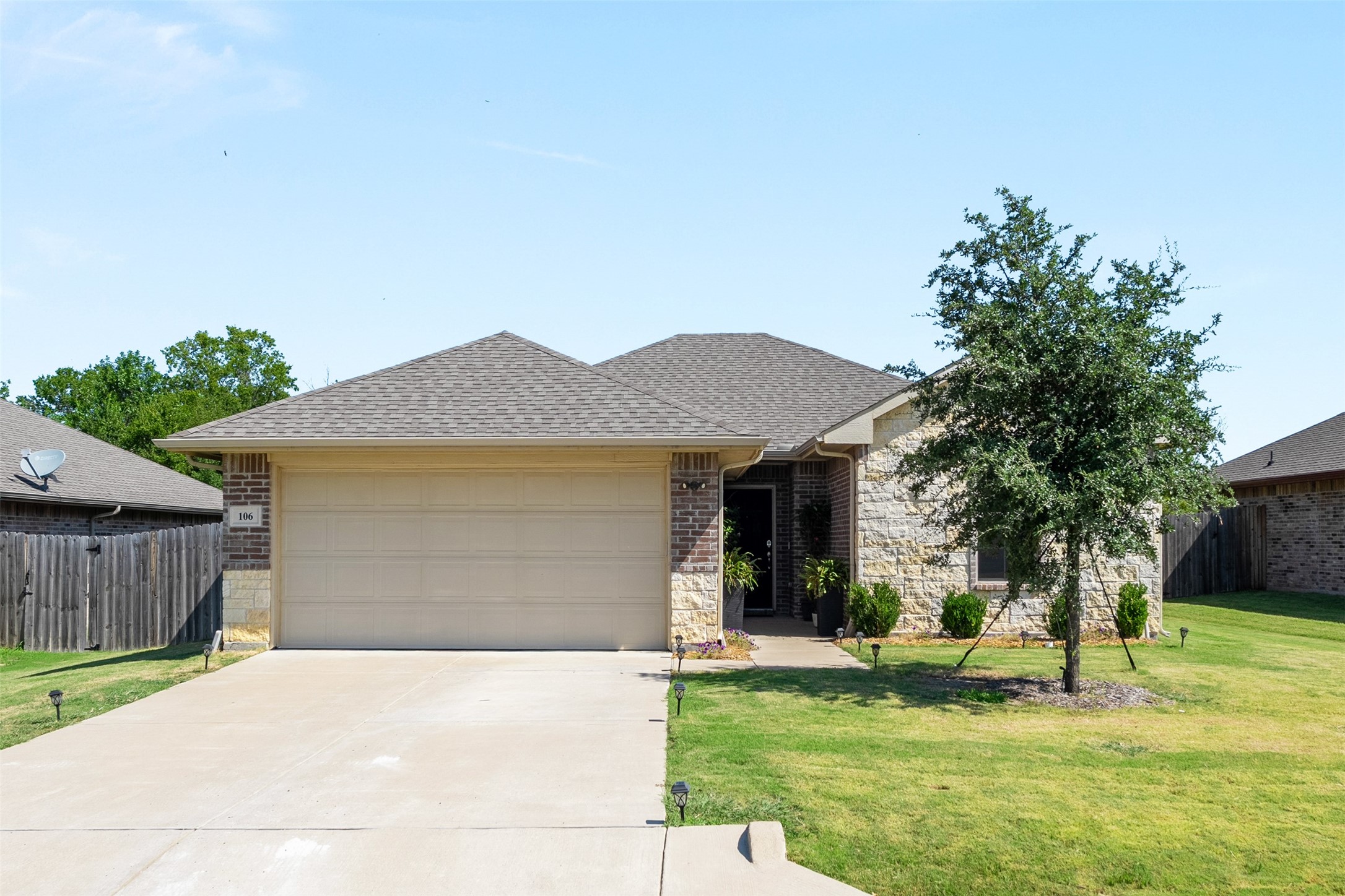 106 Willowbend Loop Mabank TX 75147