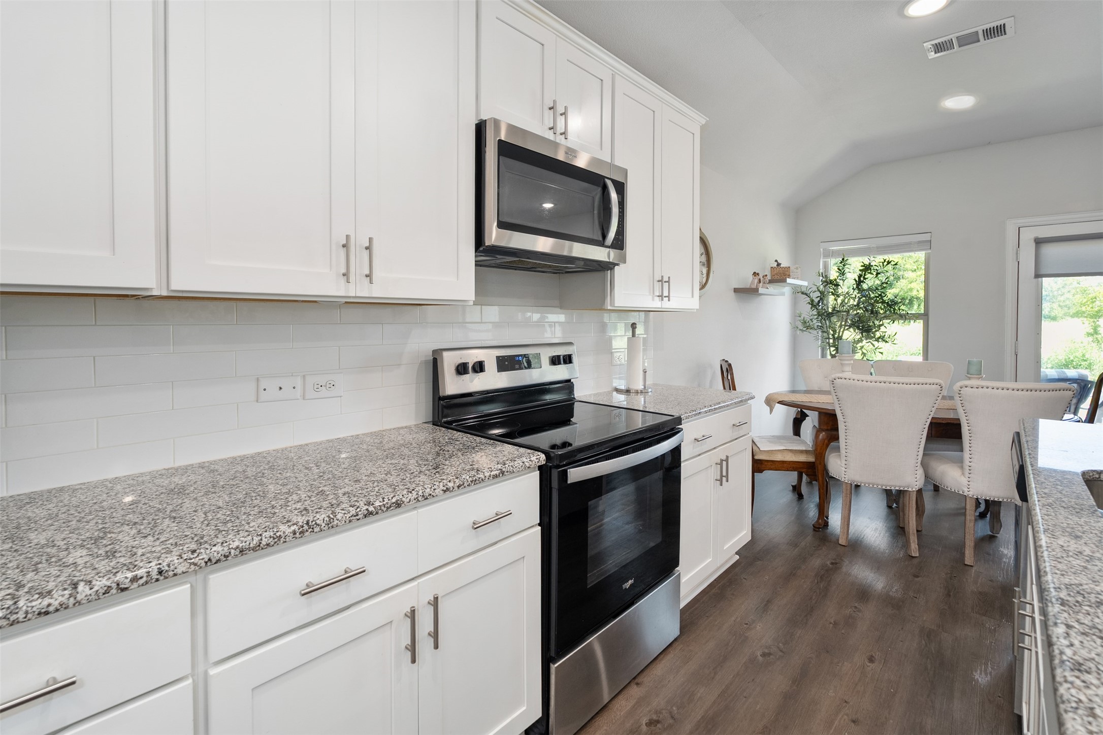 106 Willowbend Loop Mabank TX 75147