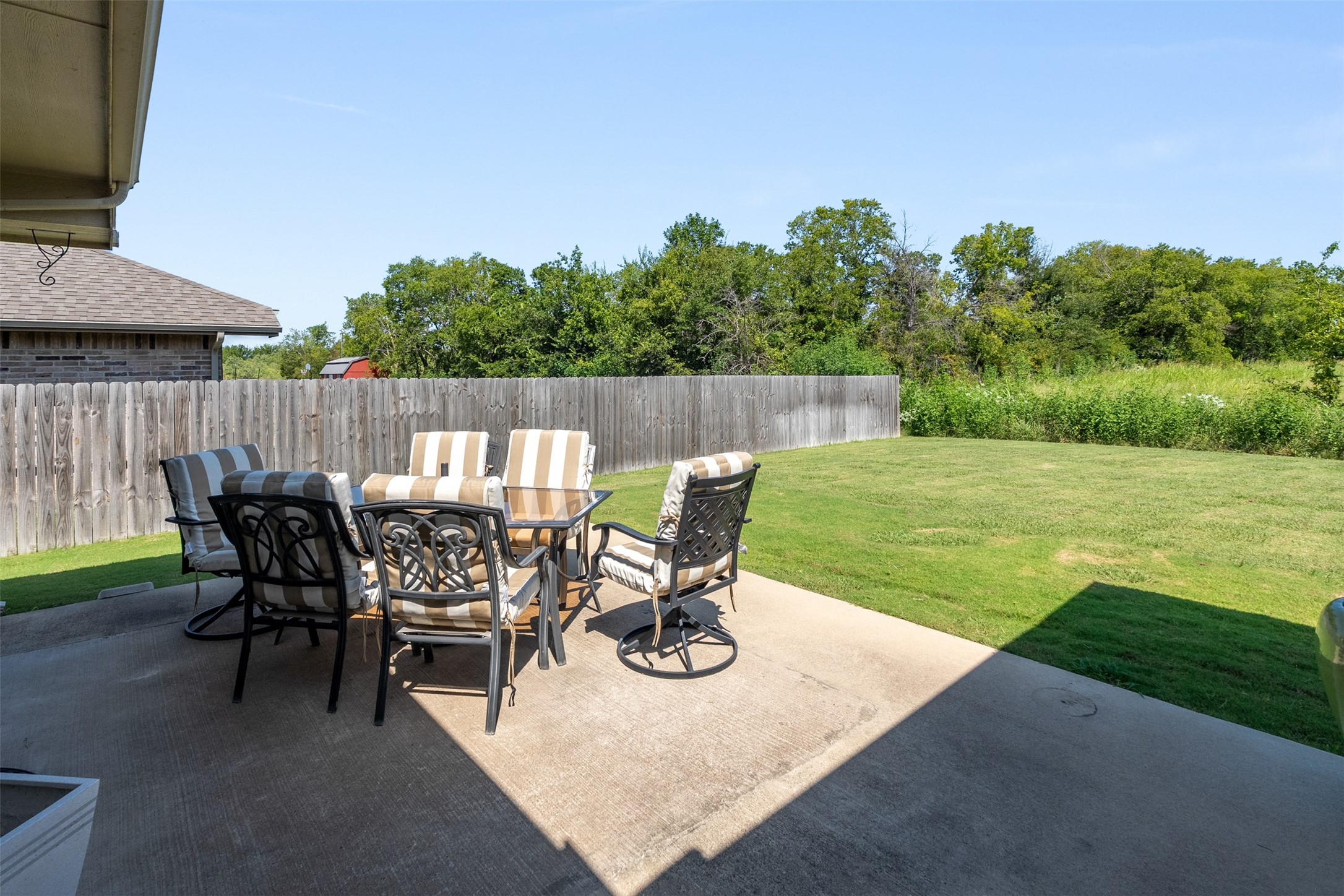 106 Willowbend Loop Mabank TX 75147