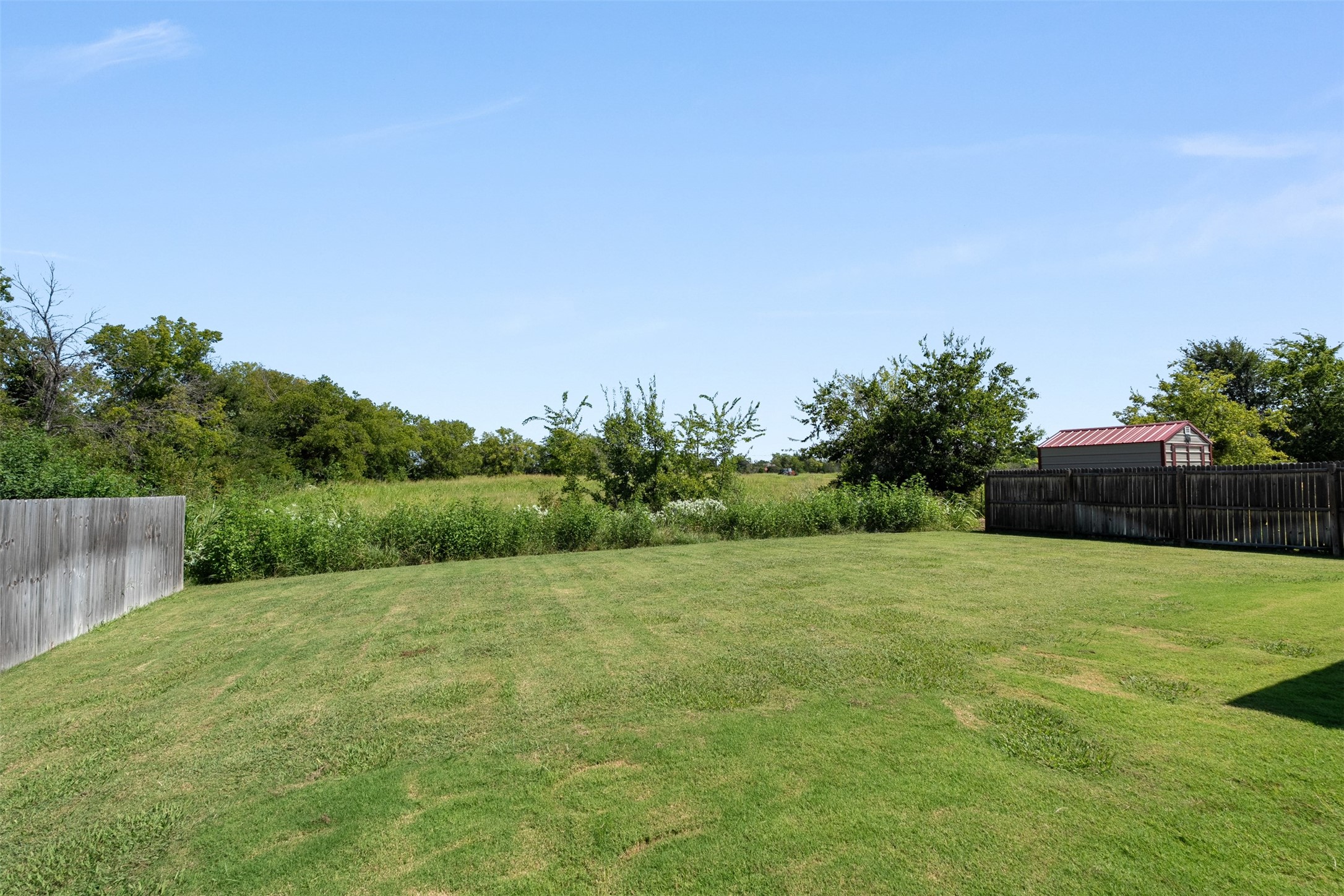 106 Willowbend Loop Mabank TX 75147
