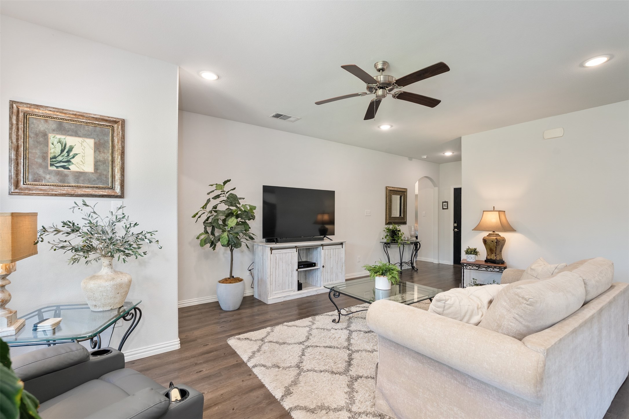 106 Willowbend Loop Mabank TX 75147