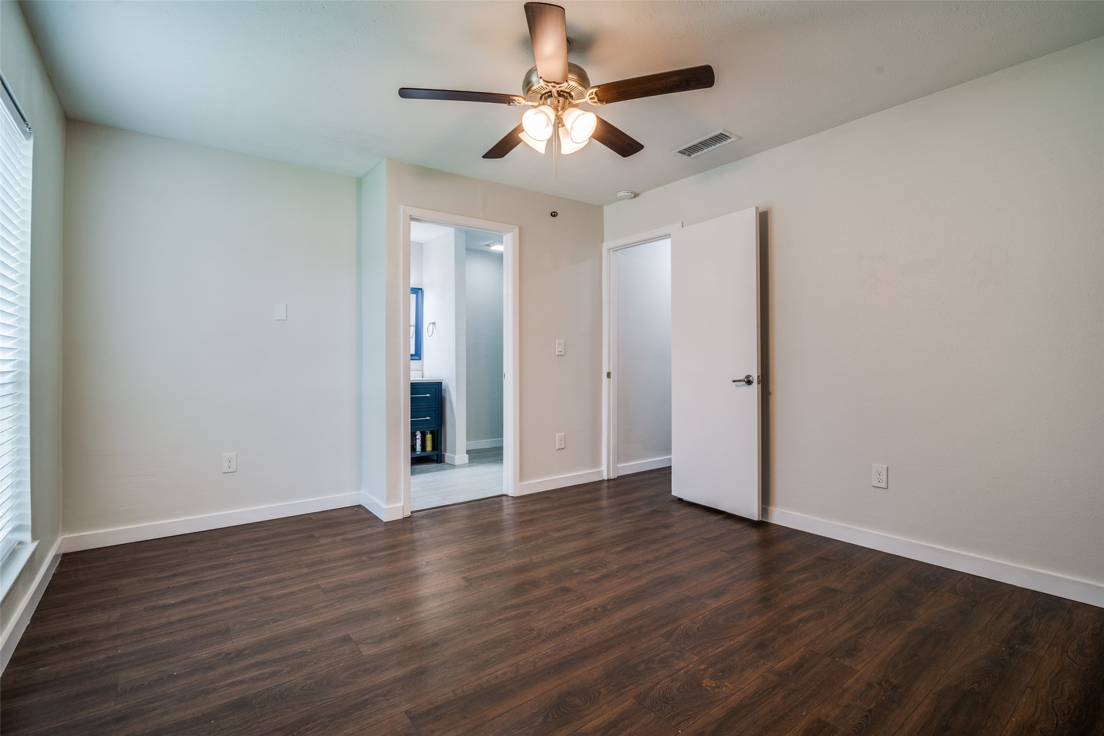 2405 Whippoorwill Drive Mesquite TX 75149