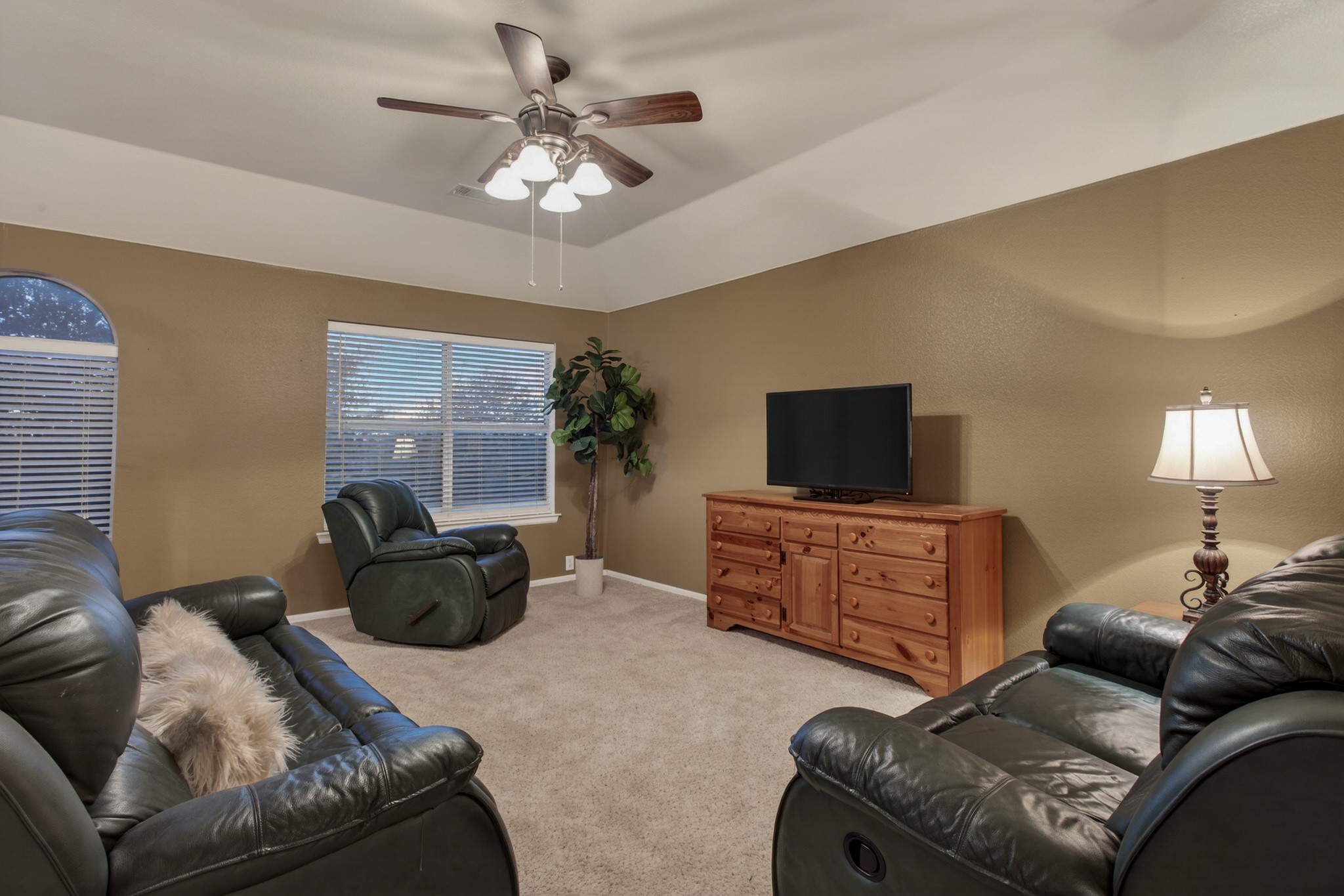 2724 Maple Creek Drive Fort Worth TX 76177