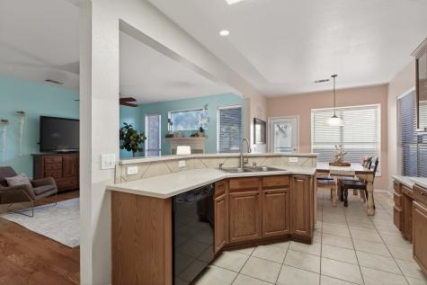 2724 Maple Creek Drive Fort Worth TX 76177