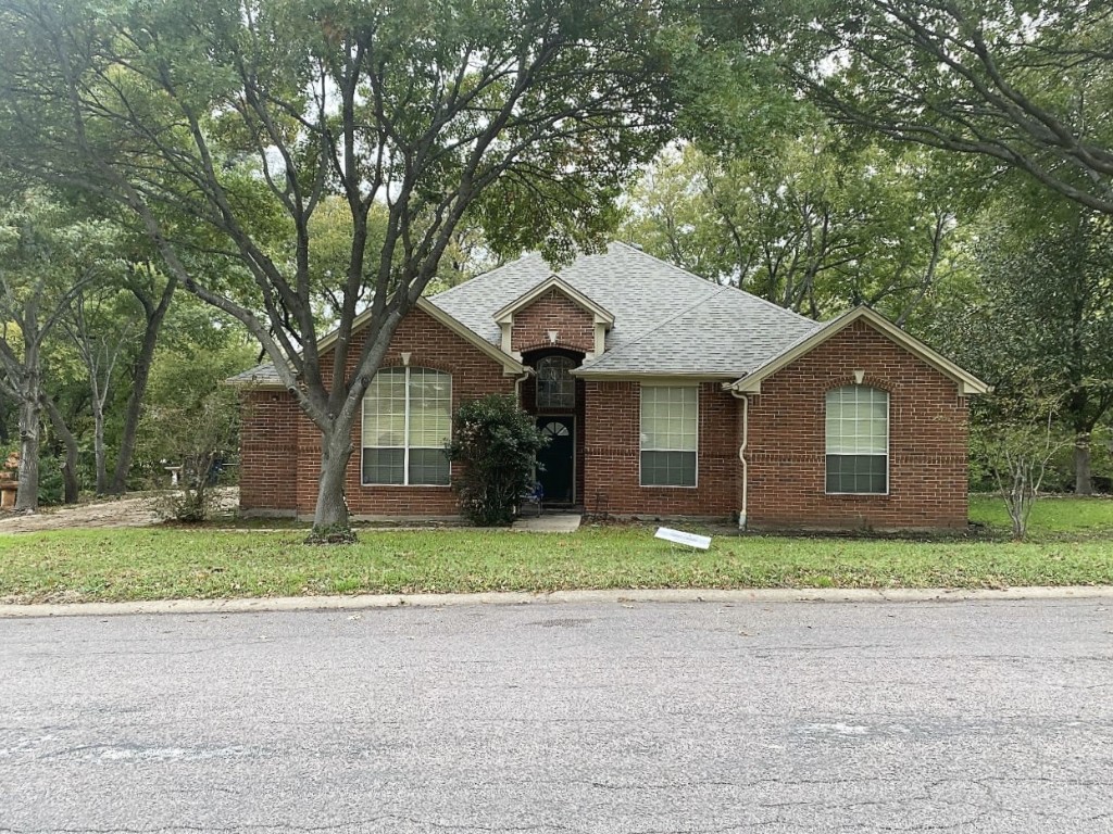 8801 Glen Hollow Drive Fort Worth TX 76179