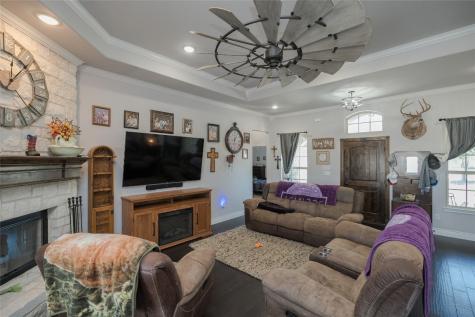 1244 Private Road 4219 Decatur TX 76234