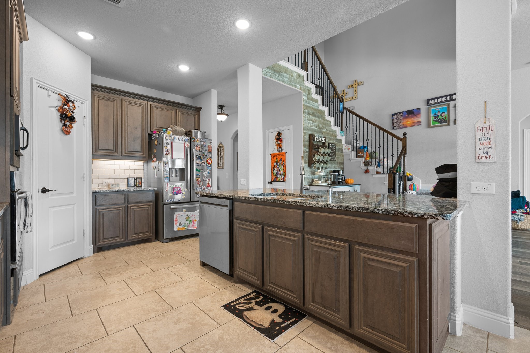 1112 Bear Oak Drive Burleson TX 76028