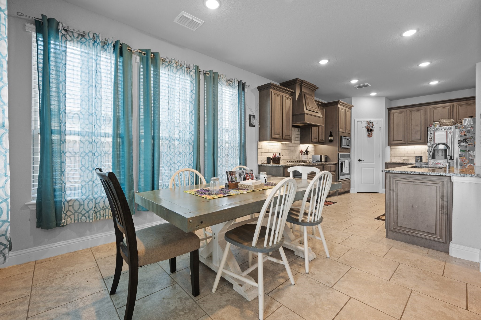 1112 Bear Oak Drive Burleson TX 76028