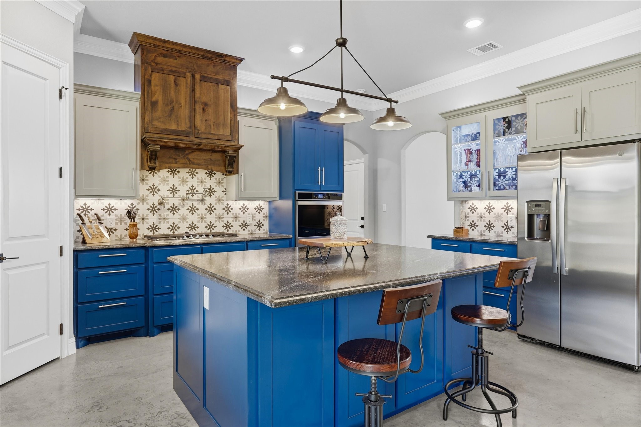 204 Martin Drive Granbury TX 76049