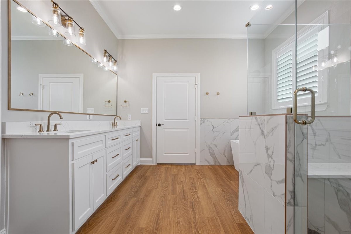 11011 King's Canyon Woodway TX 76712
