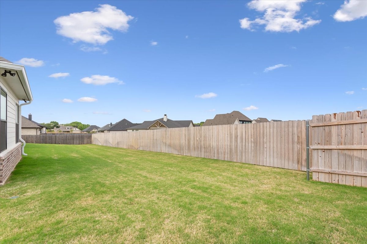 11011 King's Canyon Woodway TX 76712