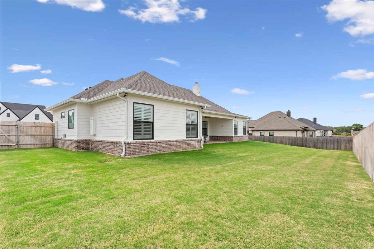 11011 King's Canyon Woodway TX 76712